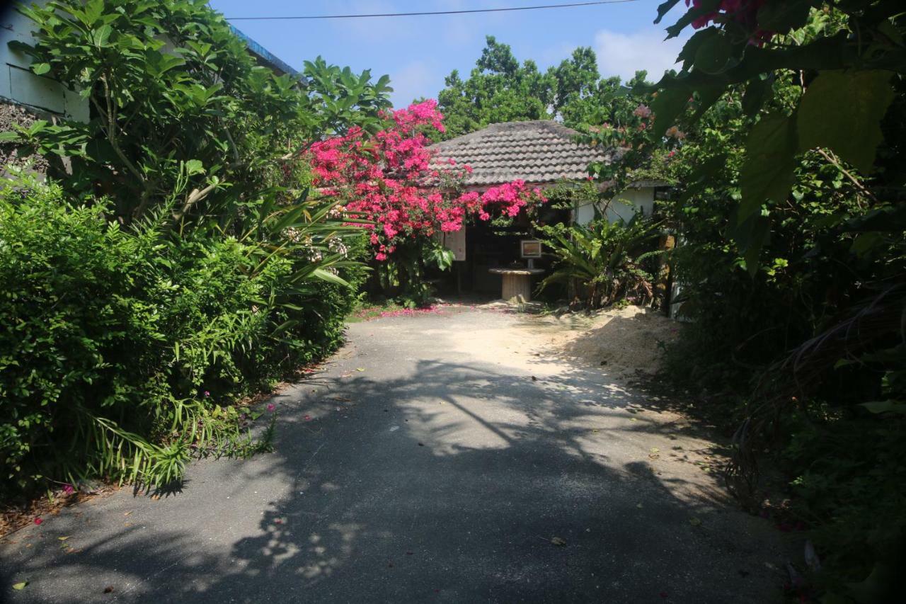 Hotel Kukuru Camping Miyakojima  Exterior foto